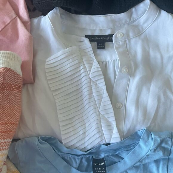 MEGA bundle women’s clothing tops sweaters camis blouses mystery reseller lot - Picture 17 of 17